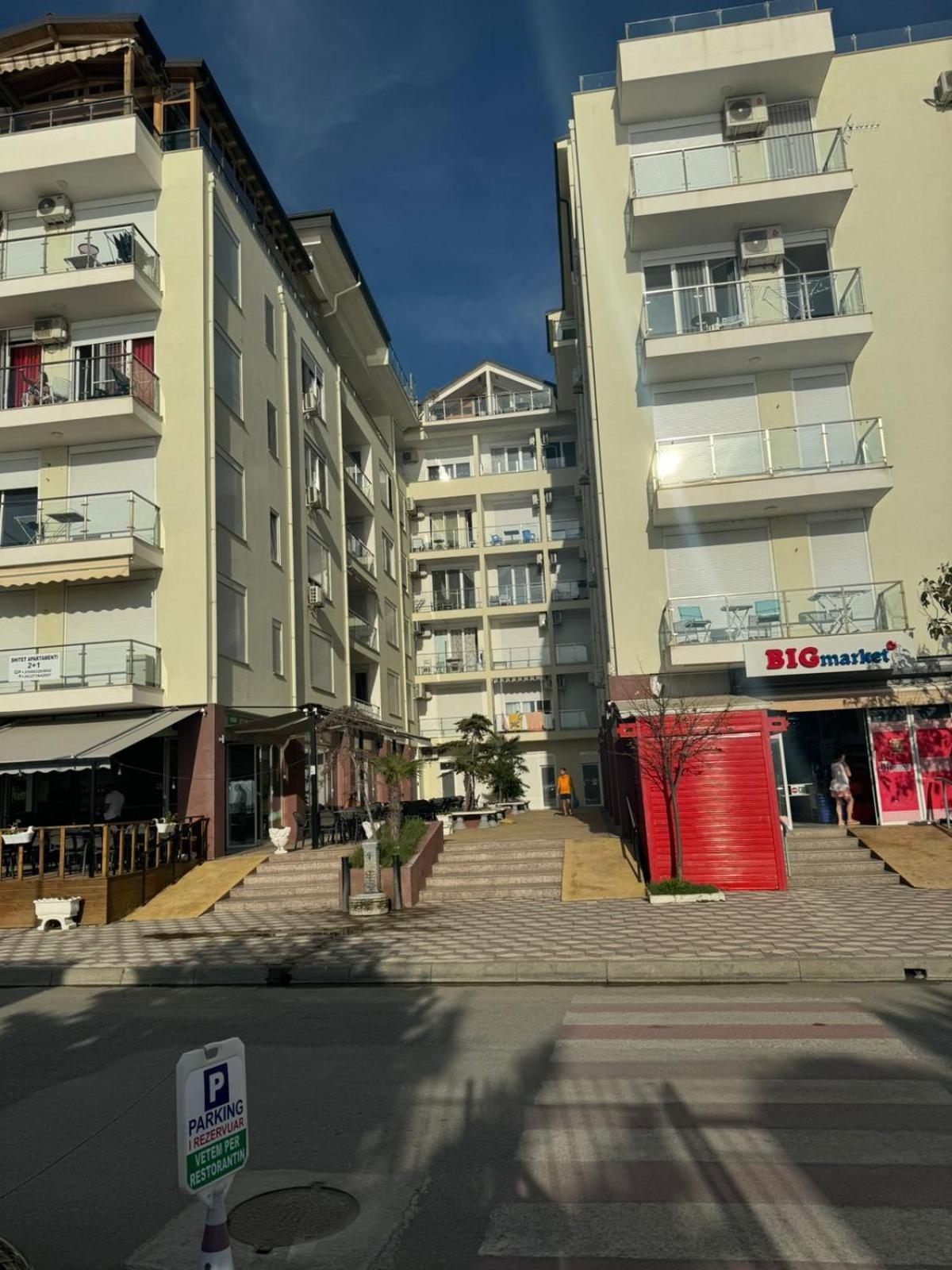 Holiday Shengjin Kune Shëngjin Buitenkant foto